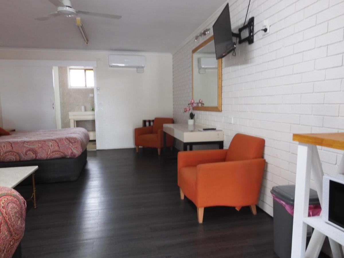 Dalby Parkview Motel Екстер'єр фото